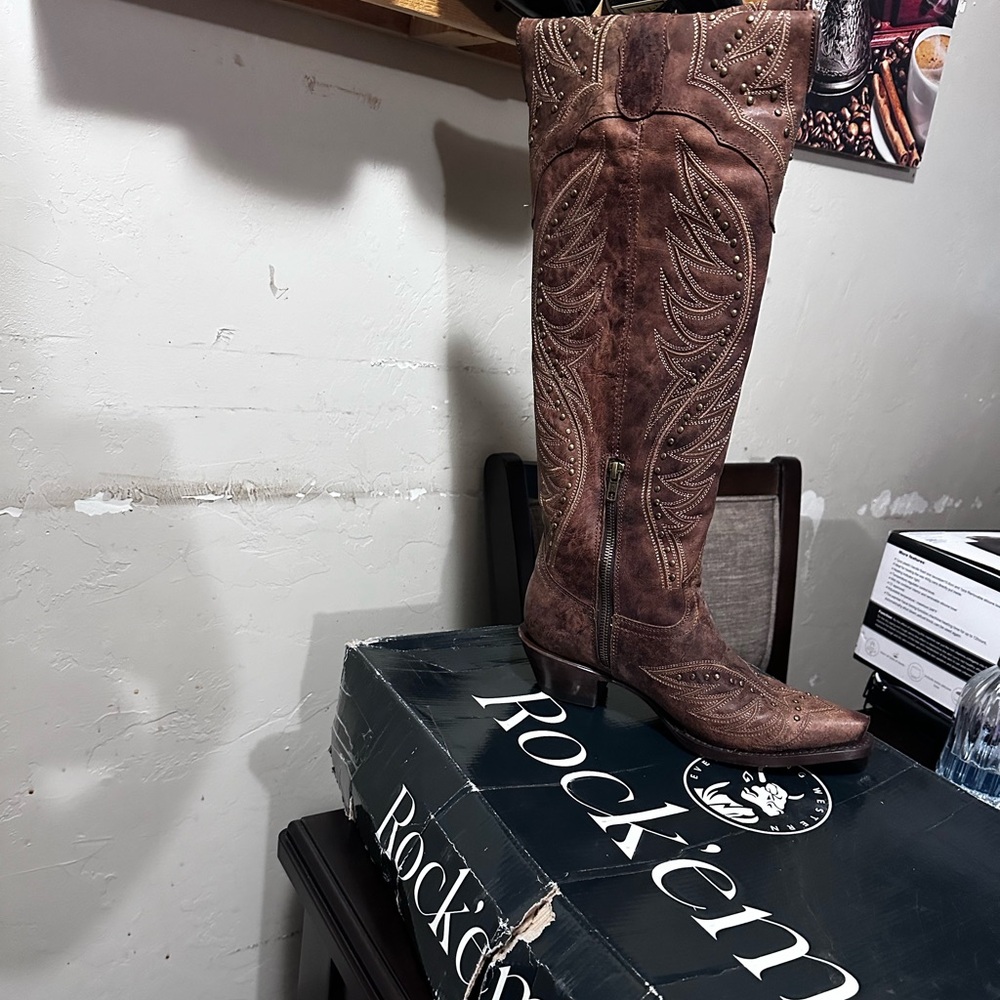 Rock’em Boots - Picture 1 of 2